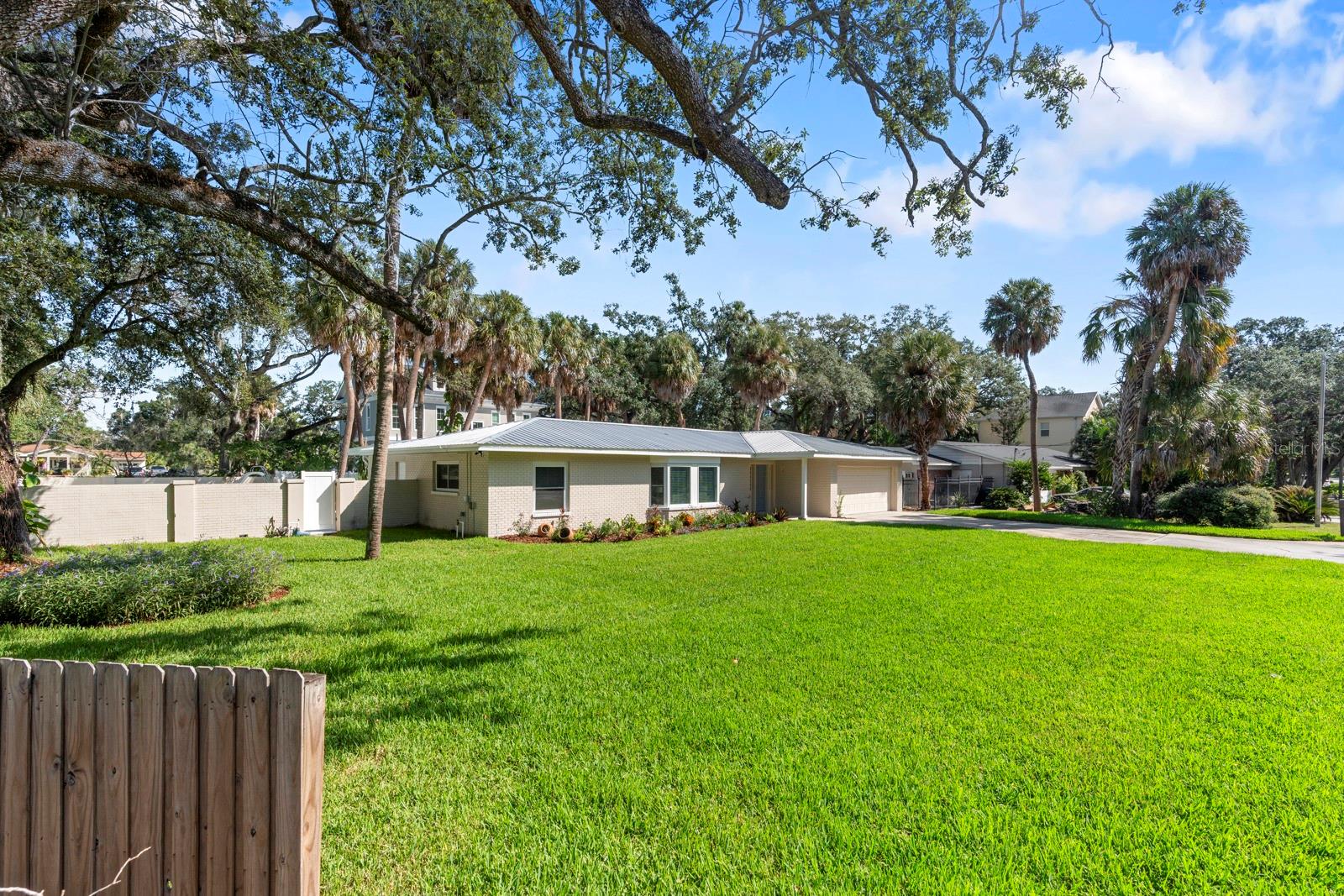 Image 63 of 68 For 4631 Sunset Boulevard