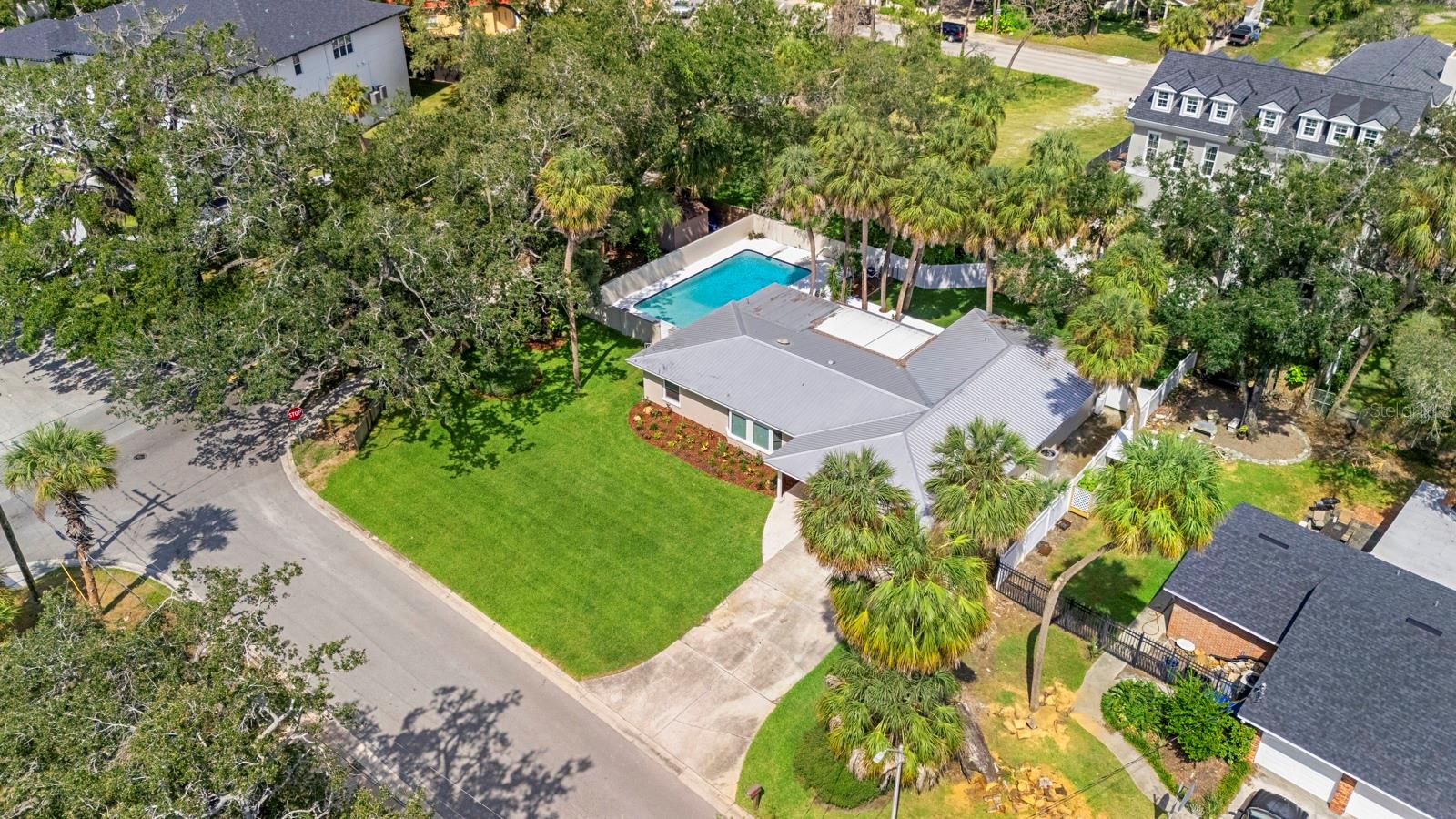 Image 66 of 68 For 4631 Sunset Boulevard