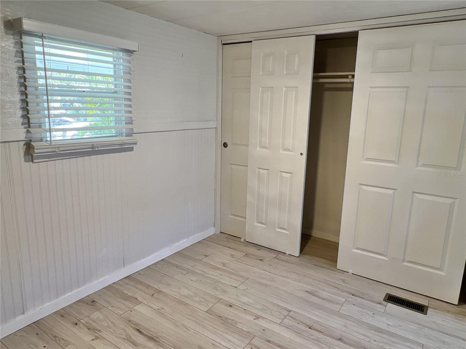 Image 15 of 21 For 333 Mount Richmond Avenue Ne 344