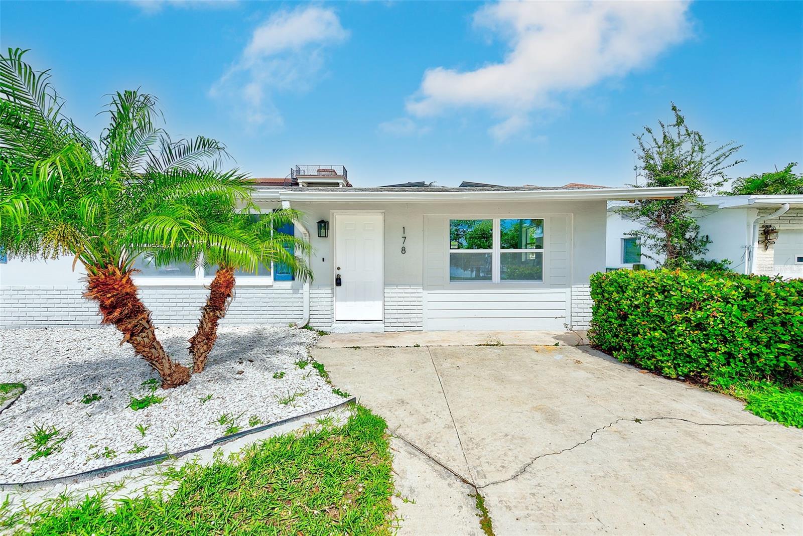 Image 2 of 29 For 178 175th Avenue E
