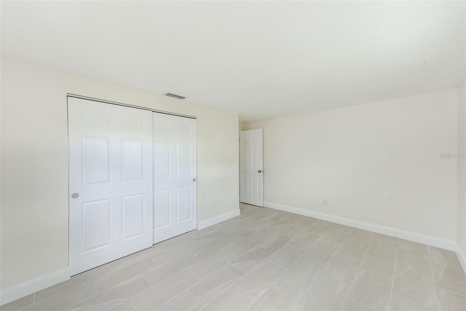 Image 21 of 29 For 178 175th Avenue E