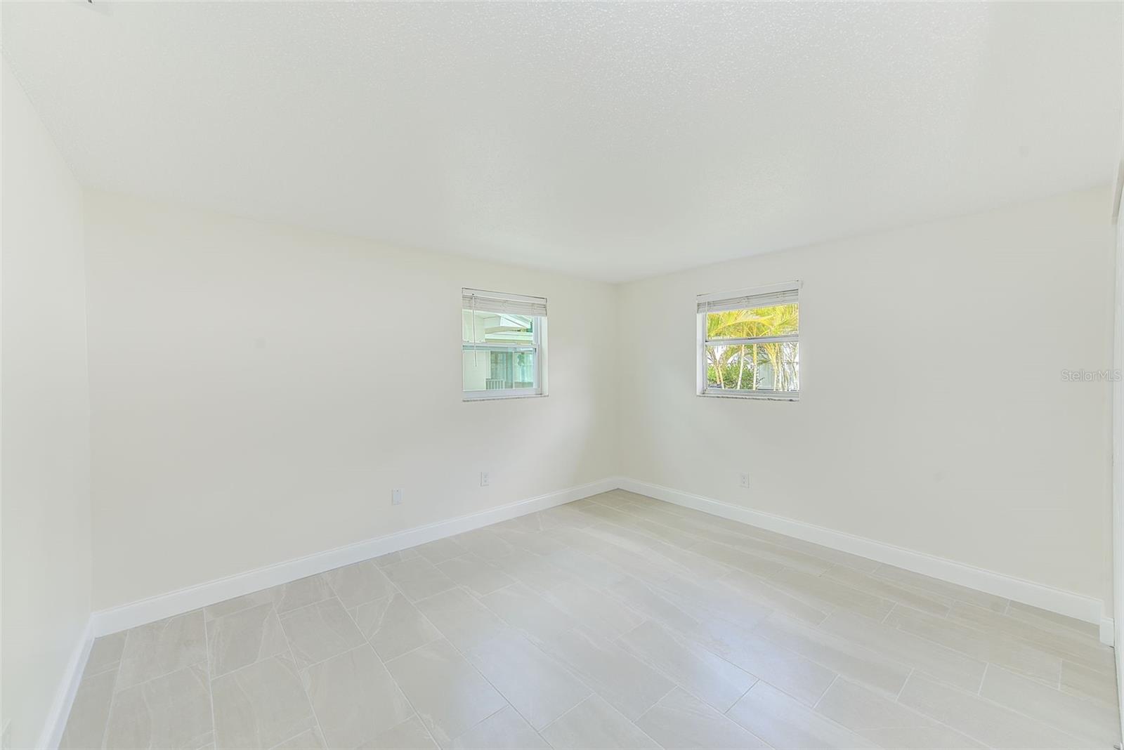 Image 23 of 29 For 178 175th Avenue E