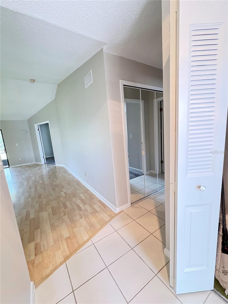 Image 10 of 30 For 1922 Whitney Way