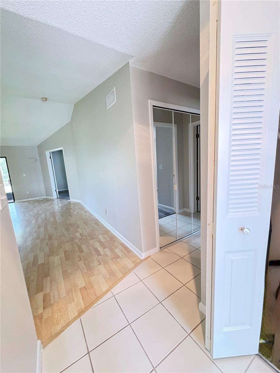 Image 17 of 30 For 1922 Whitney Way