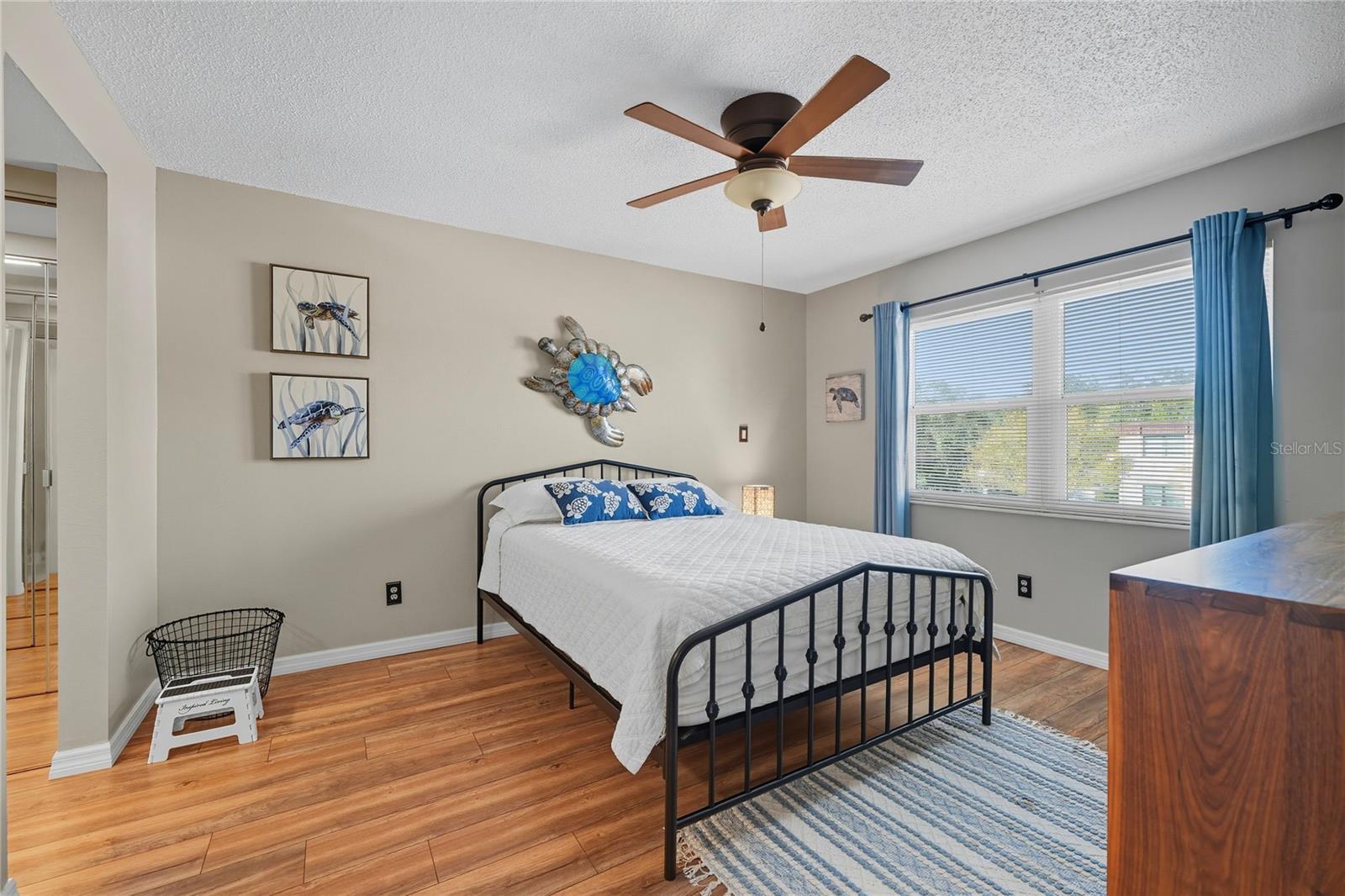 Image 10 of 29 For 2400 Winding Creek Boulevard 9-202