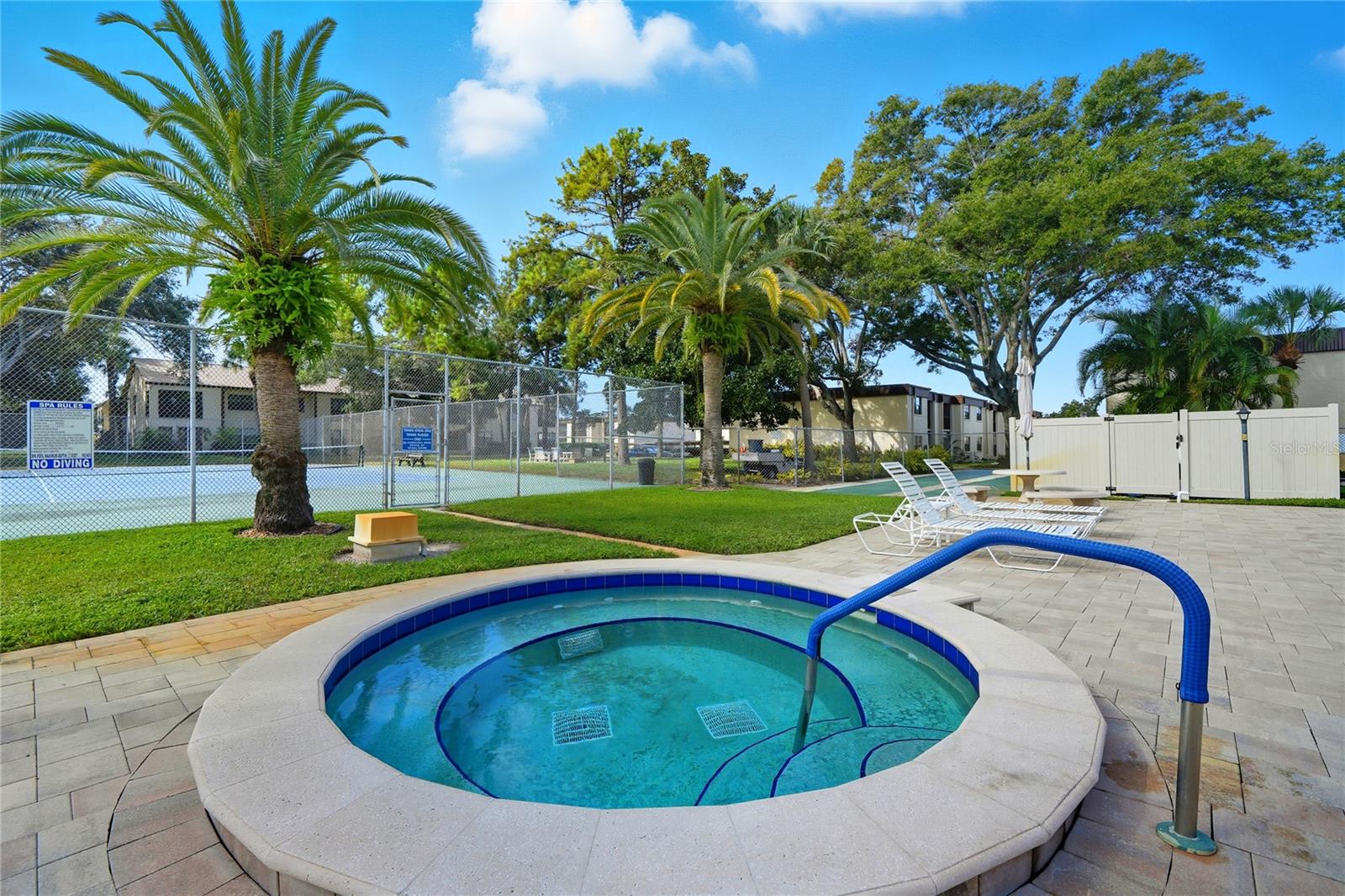 Image 21 of 29 For 2400 Winding Creek Boulevard 9-202