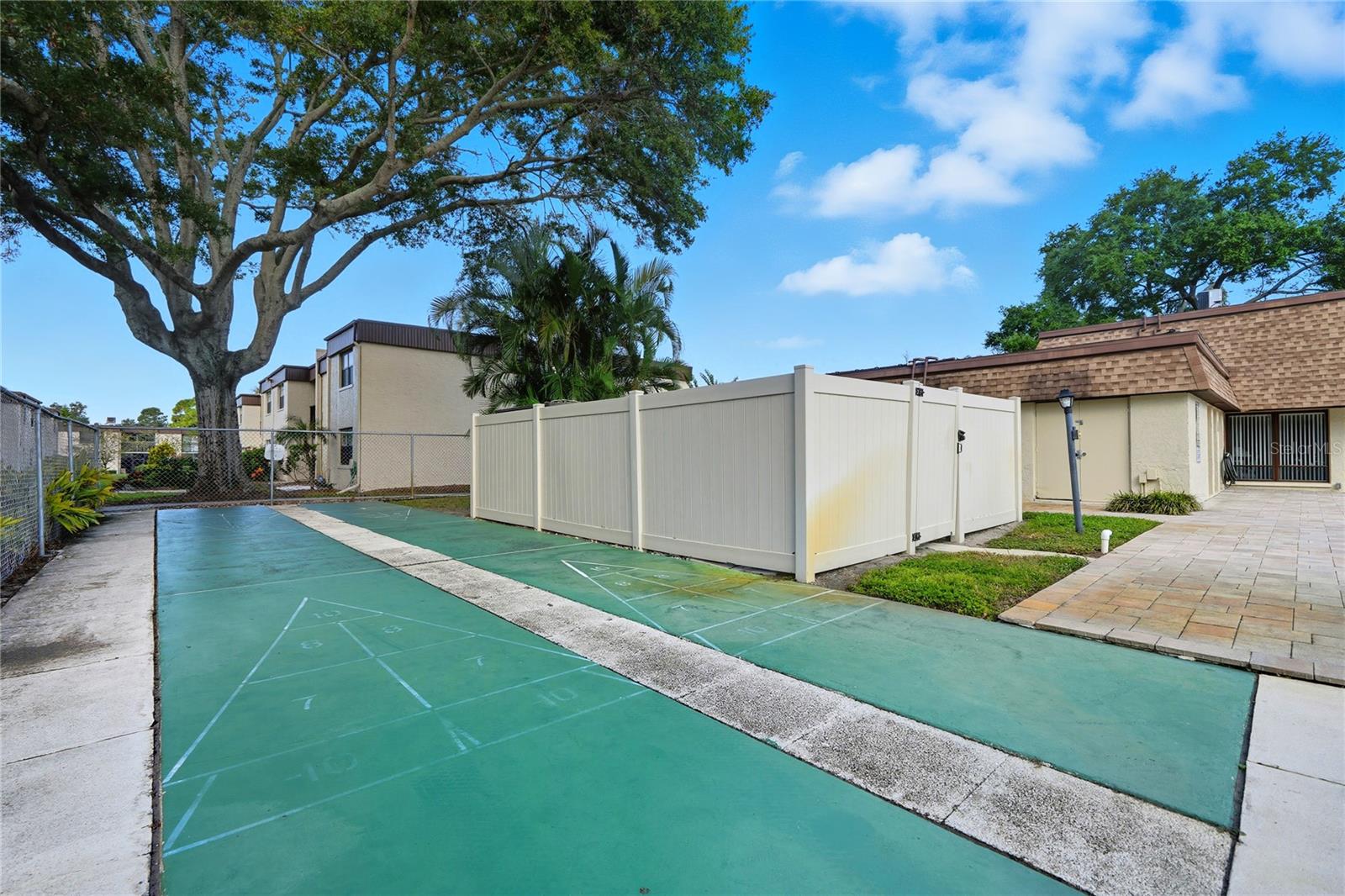 Image 26 of 29 For 2400 Winding Creek Boulevard 9-202