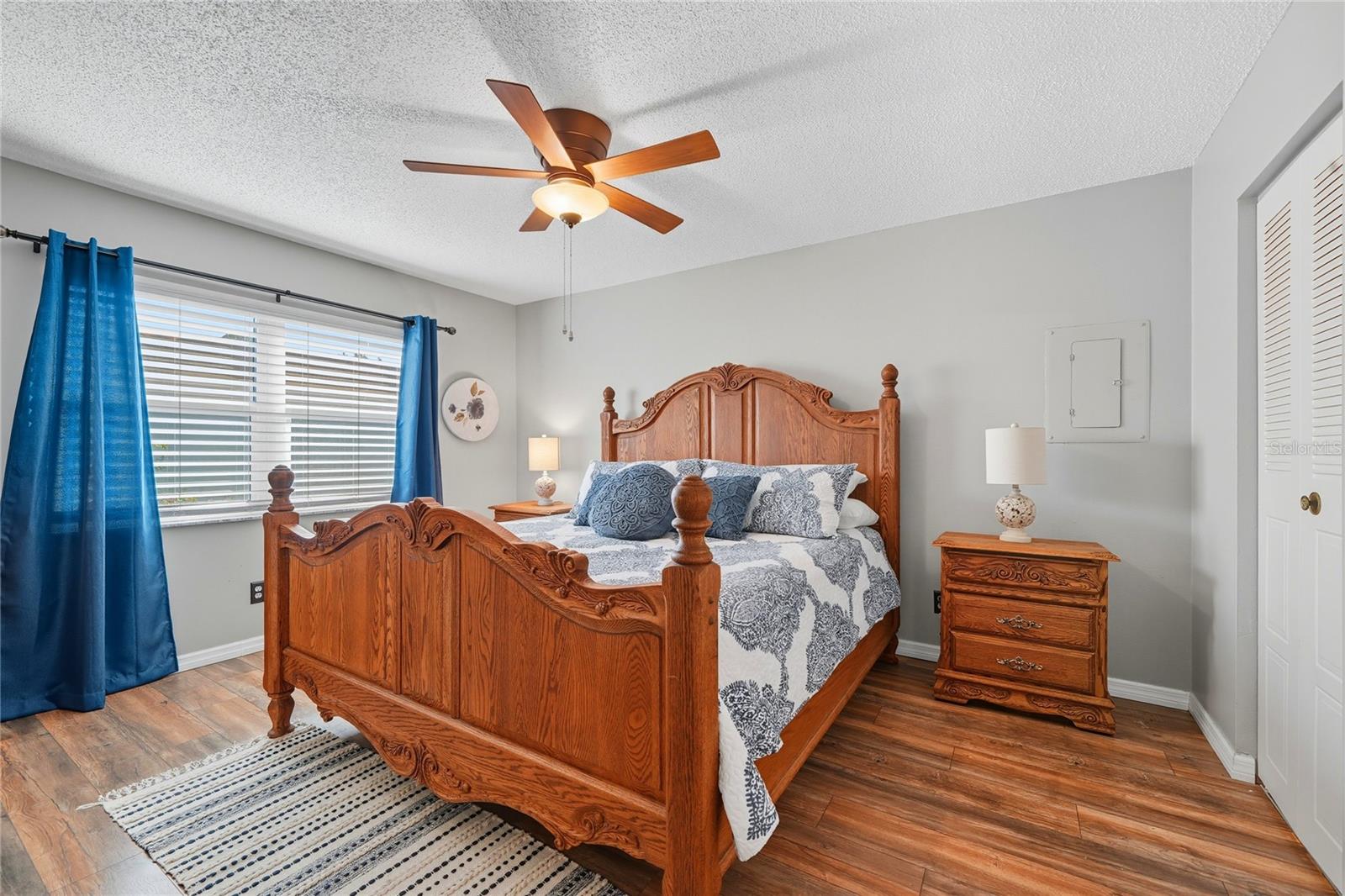 Image 9 of 29 For 2400 Winding Creek Boulevard 9-202