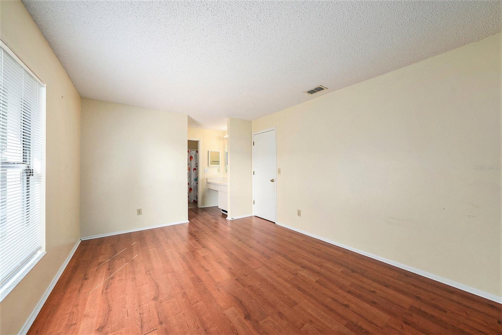 Image 15 of 26 For 9520 Baytree Court