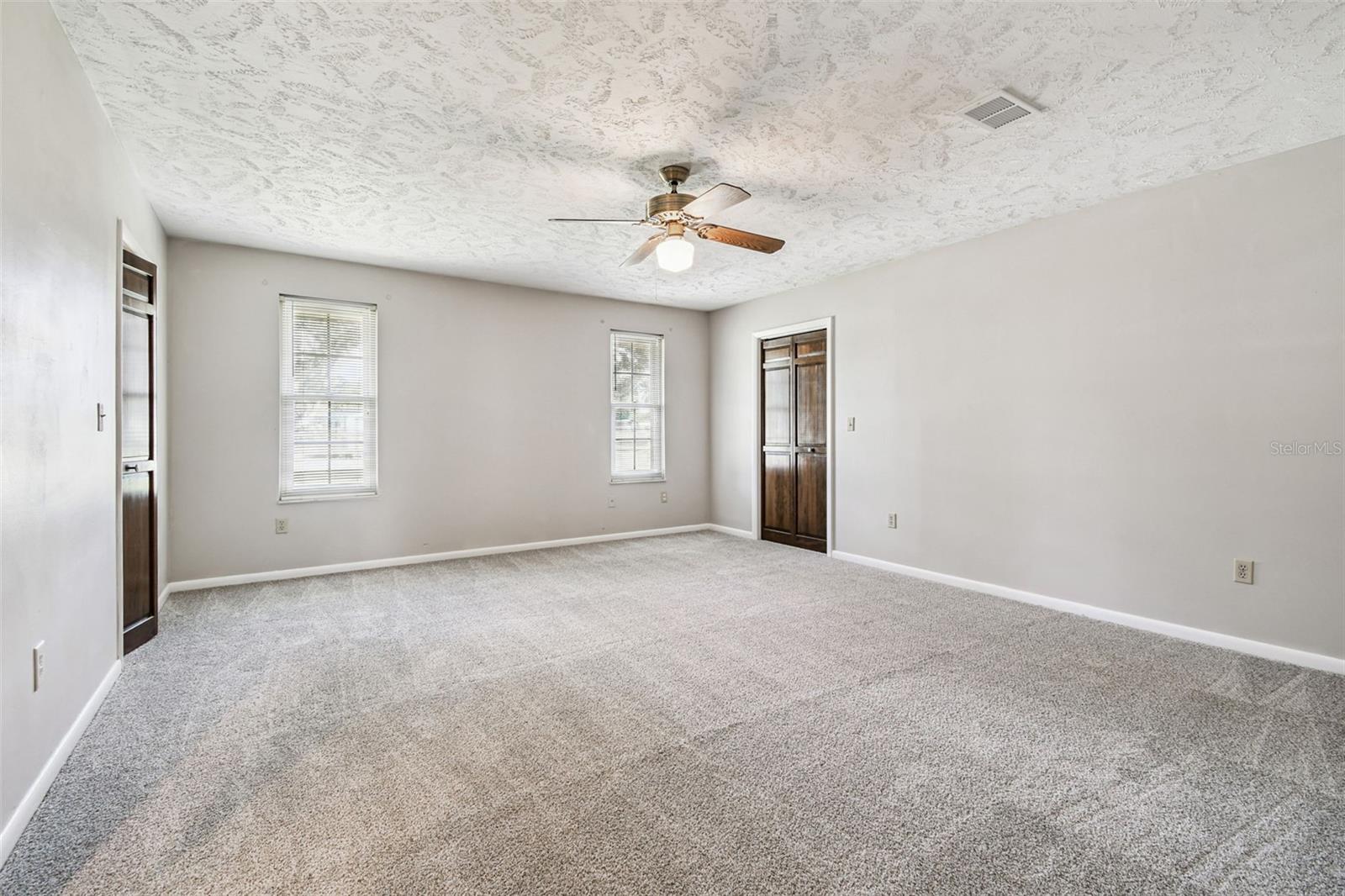 Image 30 of 98 For 10725 Dixon Drive