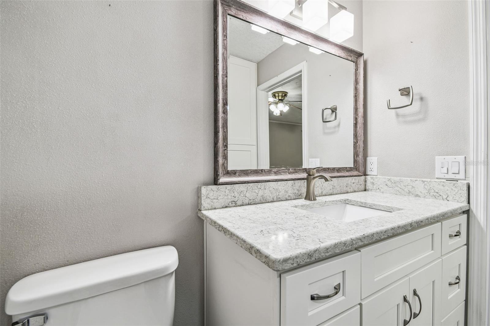 Image 58 of 98 For 10725 Dixon Drive