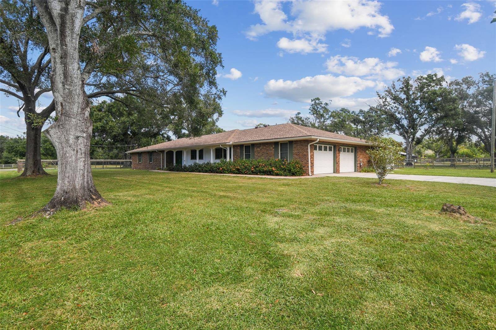 Image 7 of 98 For 10725 Dixon Drive