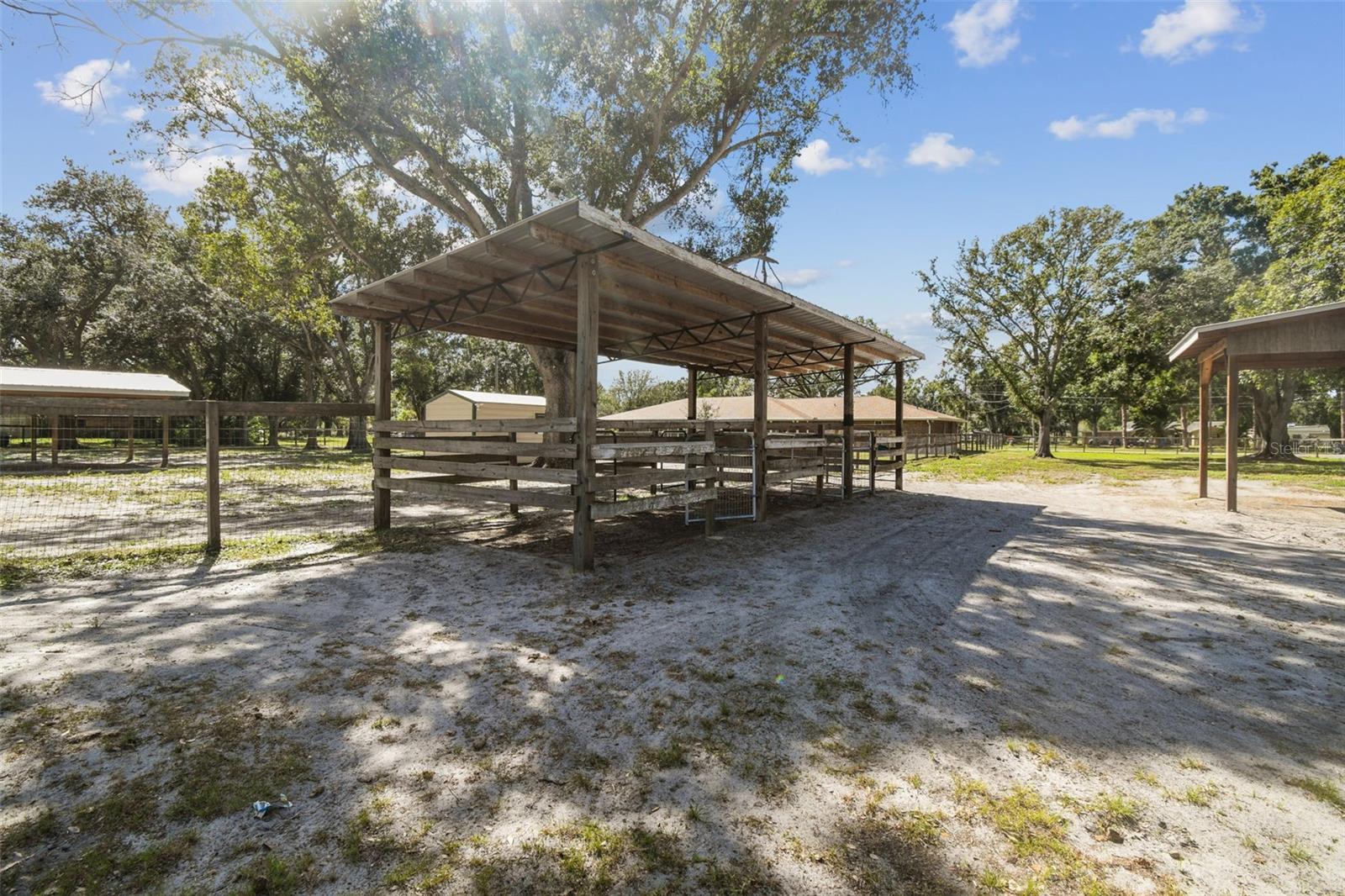 Image 70 of 98 For 10725 Dixon Drive