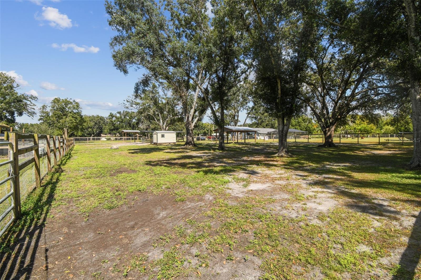 Image 84 of 98 For 10725 Dixon Drive