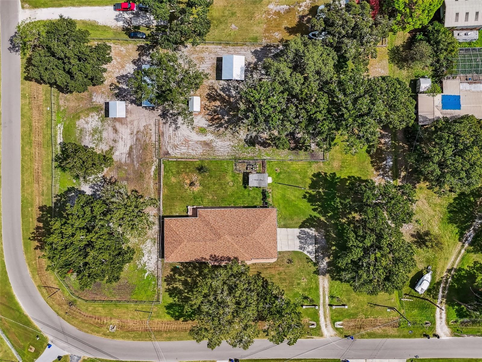 Image 95 of 98 For 10725 Dixon Drive
