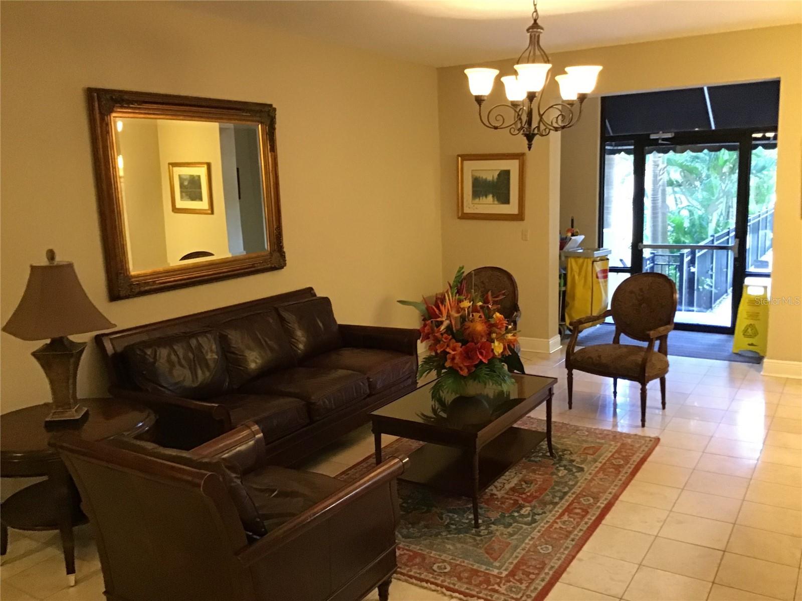 Image 15 of 19 For 2109 Bayshore Boulevard 602