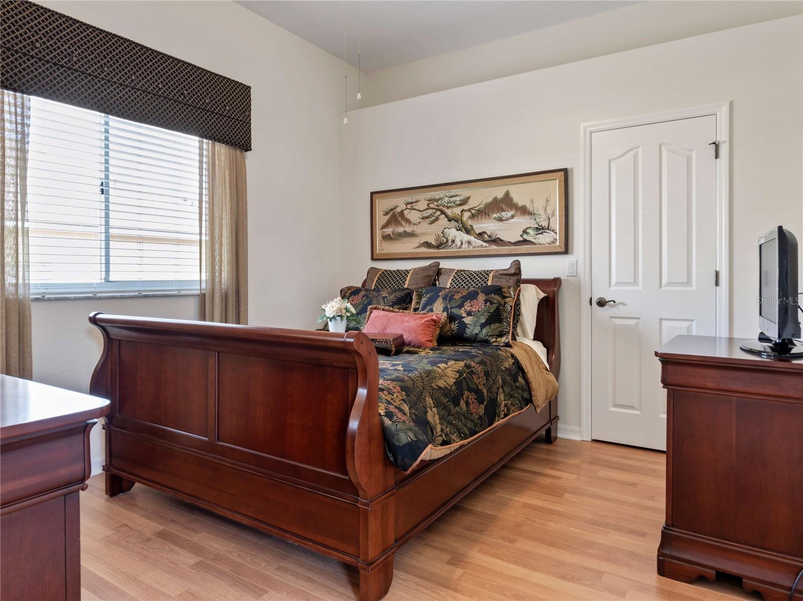 Image 23 of 76 For 13217 Thoroughbred Drive