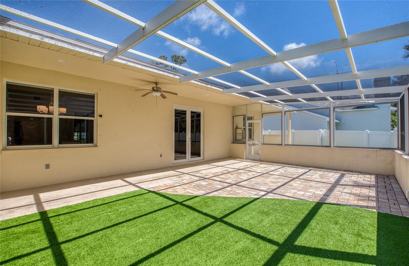 Image 38 of 54 For 13564 Oak Run Court