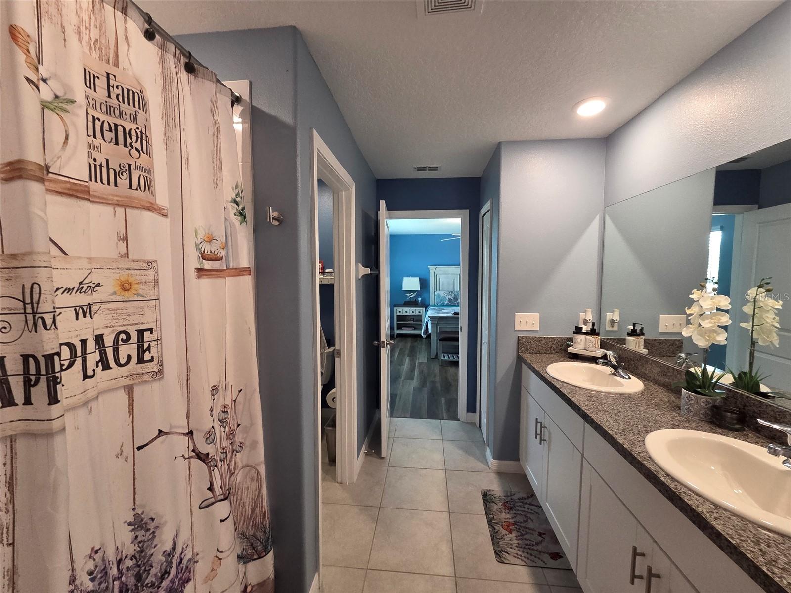 Image 34 of 58 For 11916 Wild Daffodil Court