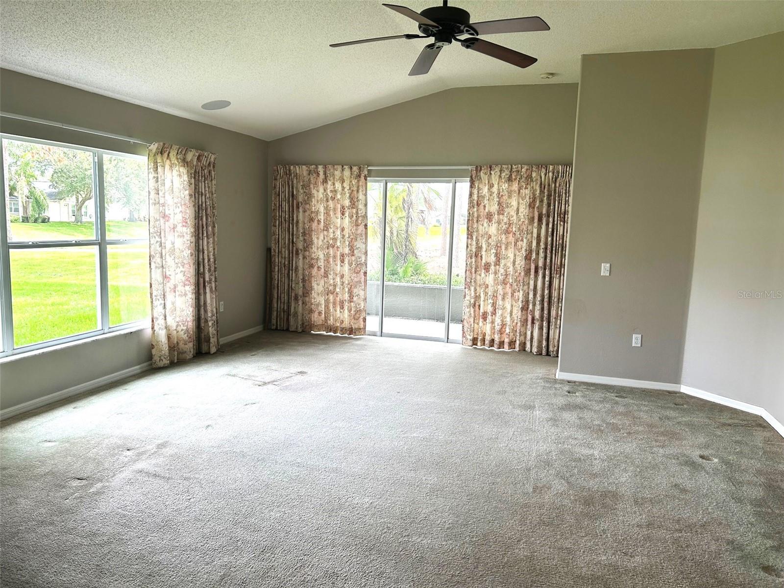 Image 6 of 40 For 11904 Aranda Court