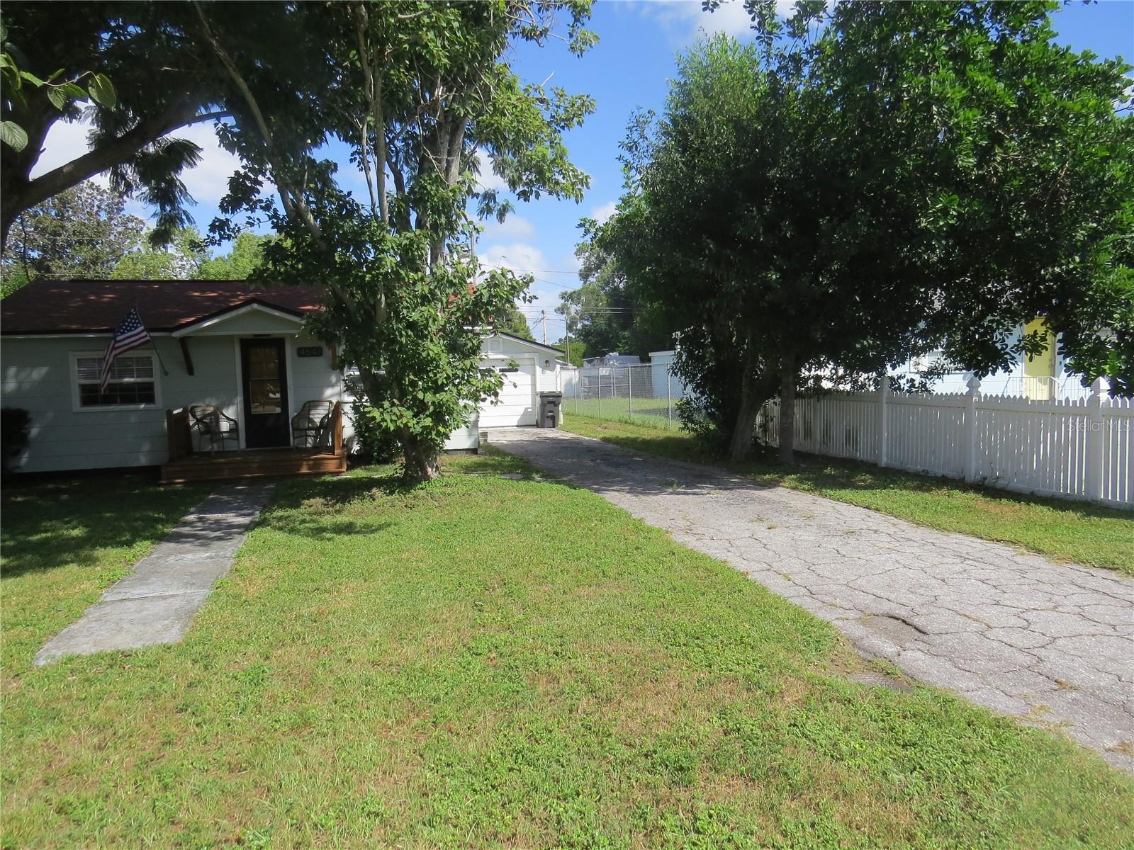 Image 12 of 36 For 4641 41st Avenue N