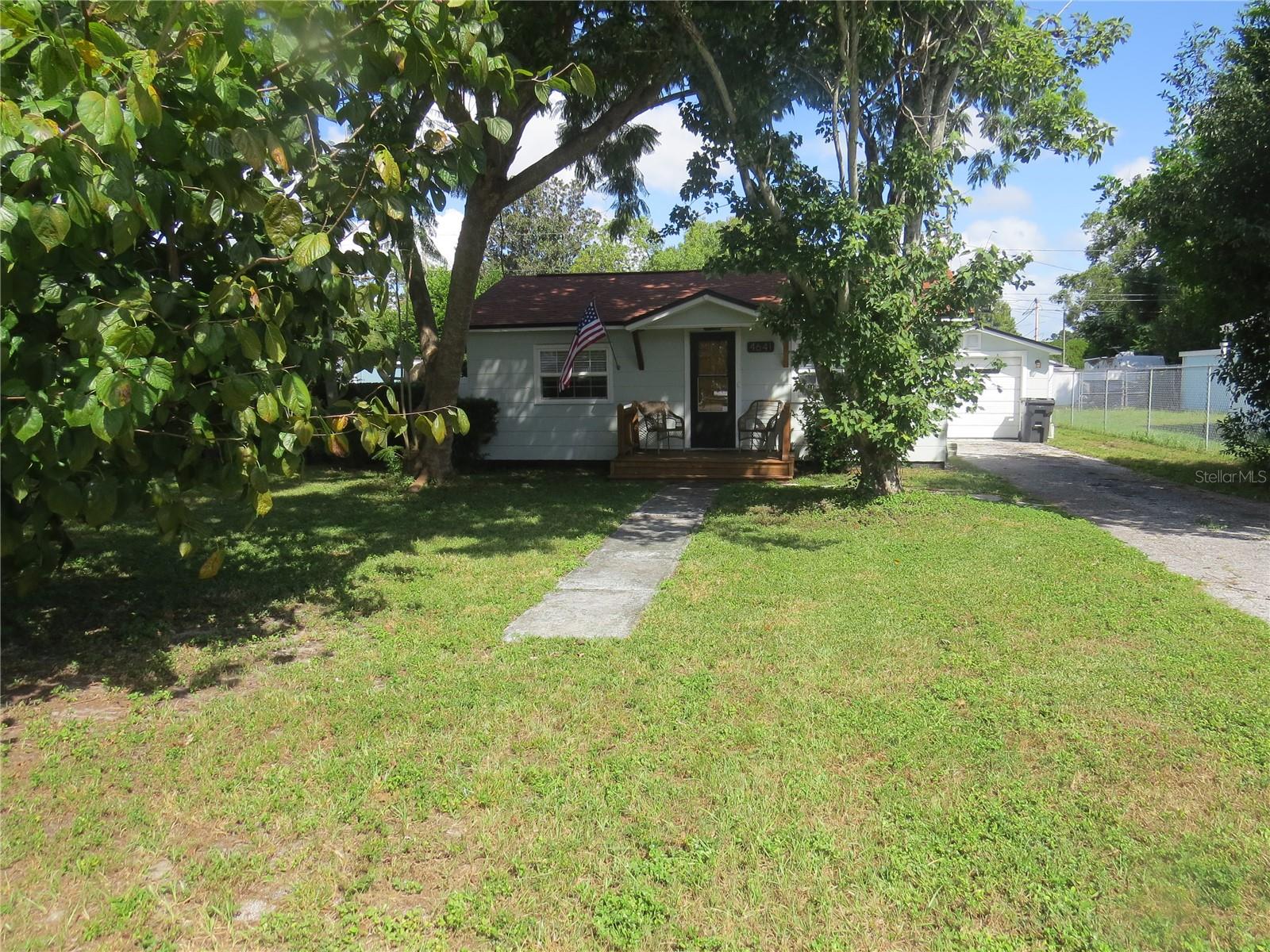 Image 5 of 36 For 4641 41st Avenue N