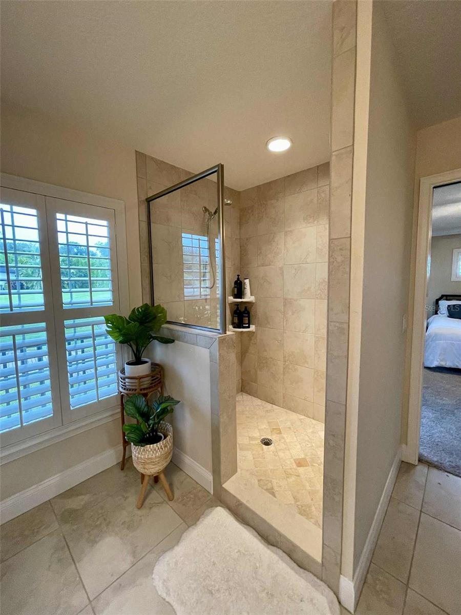 Image 15 of 49 For 2610 Grace Mnr