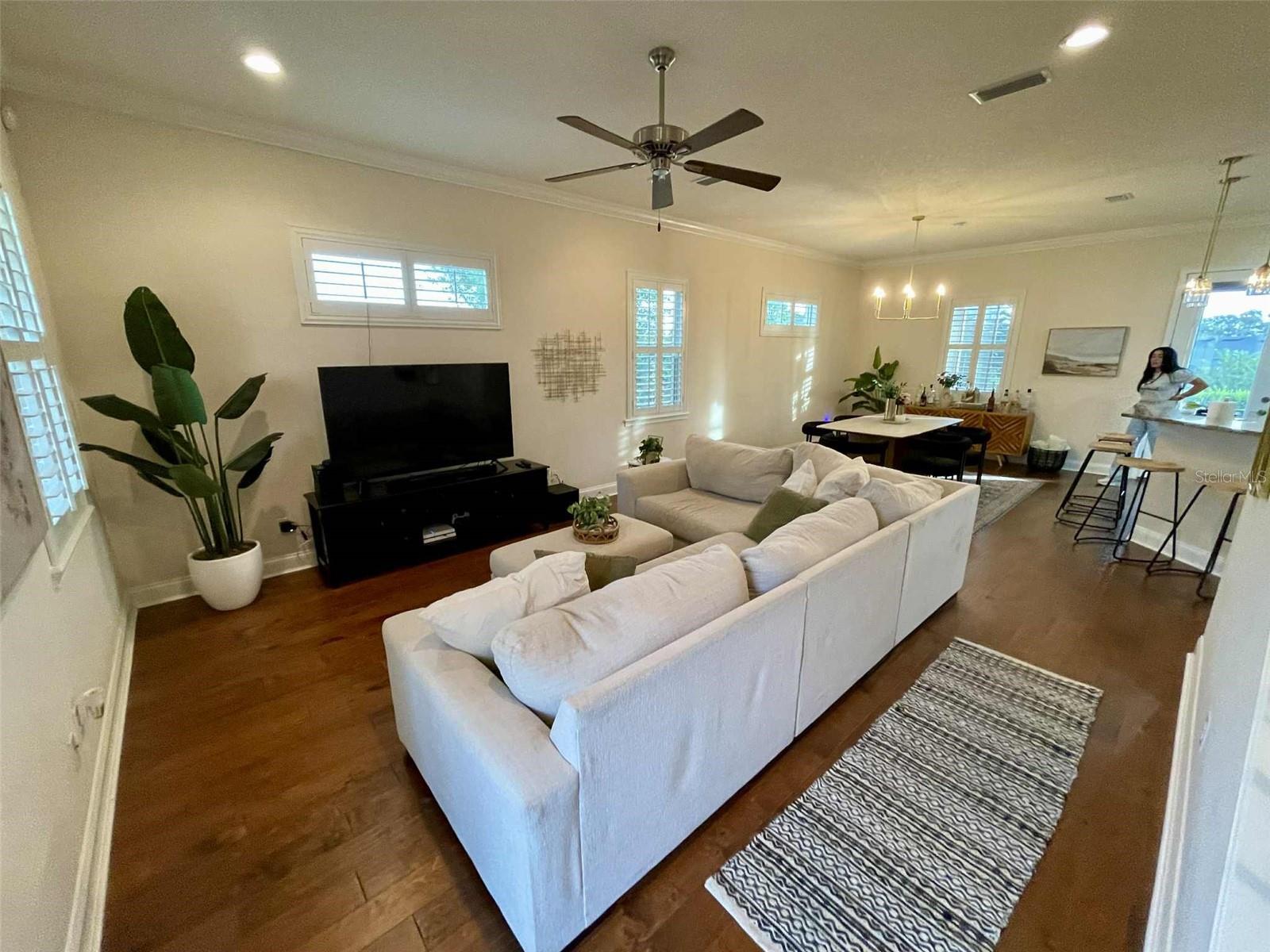 Image 2 of 49 For 2610 Grace Mnr