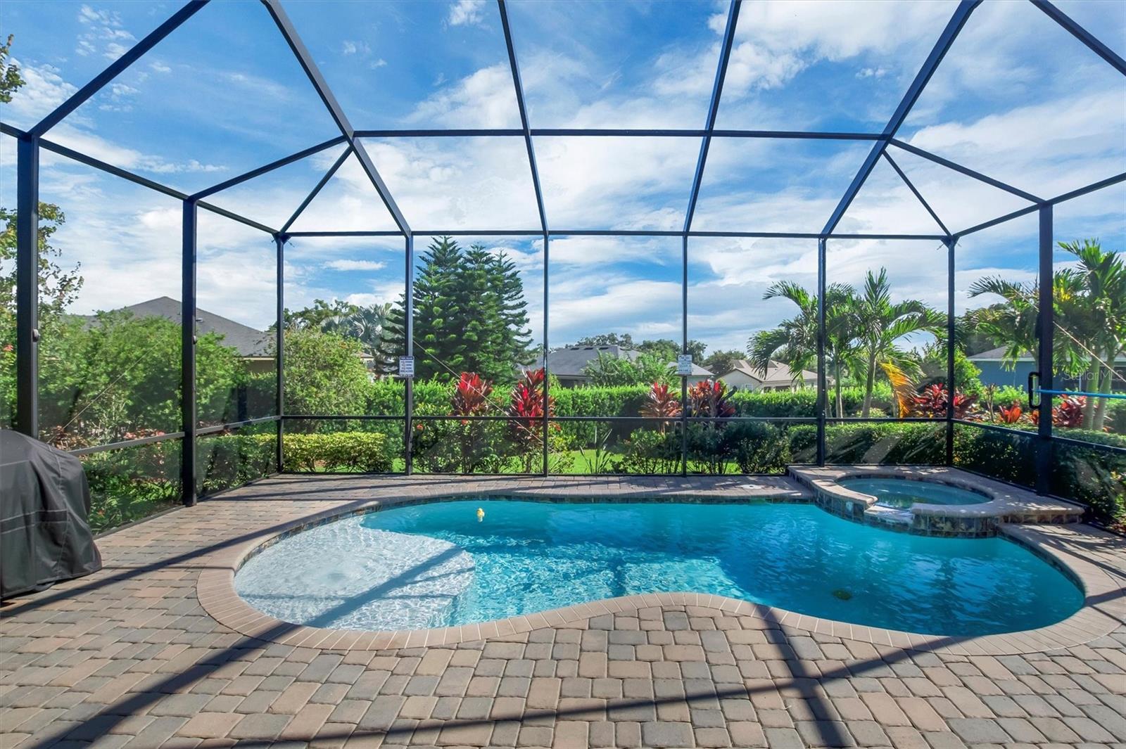 Image 27 of 49 For 2610 Grace Mnr