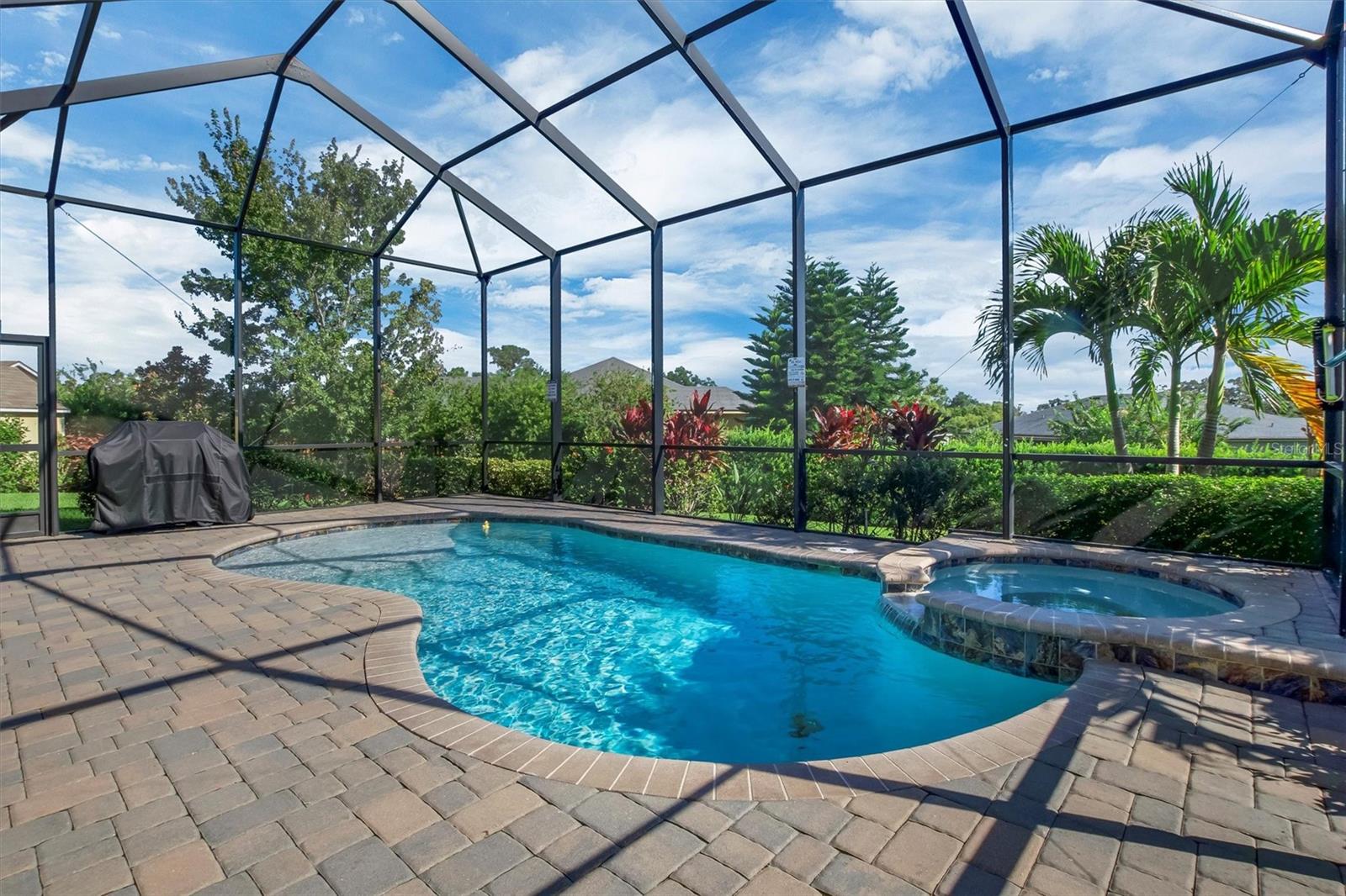 Image 28 of 49 For 2610 Grace Mnr