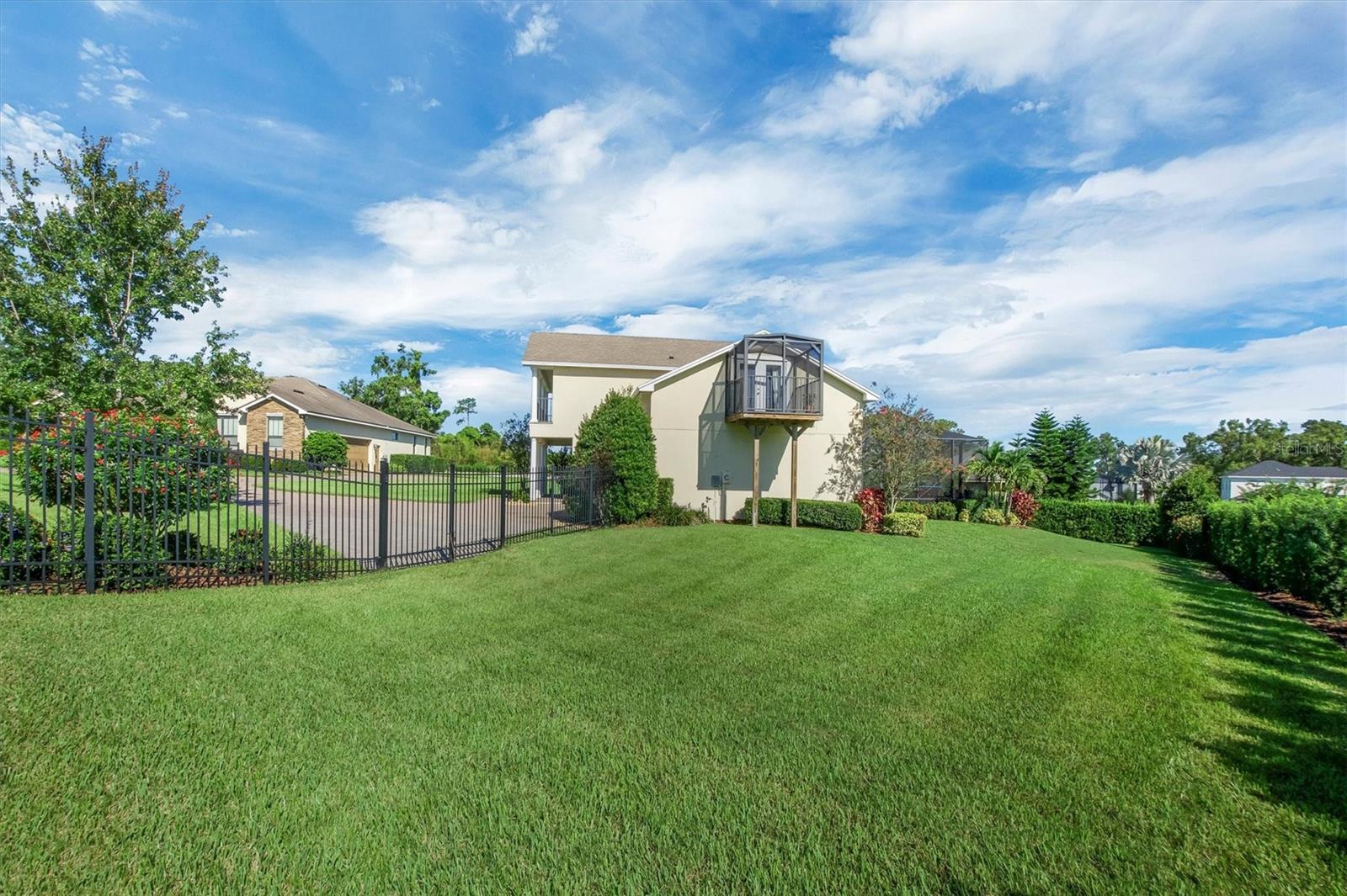 Image 30 of 49 For 2610 Grace Mnr