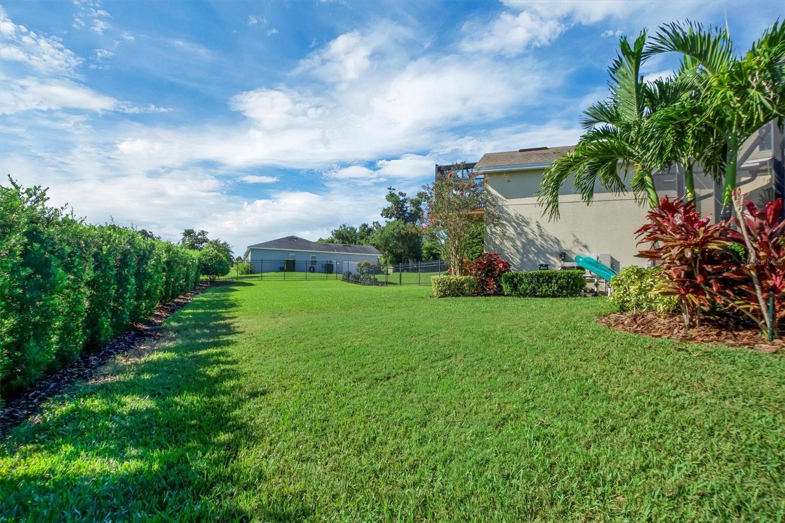 Image 32 of 49 For 2610 Grace Mnr