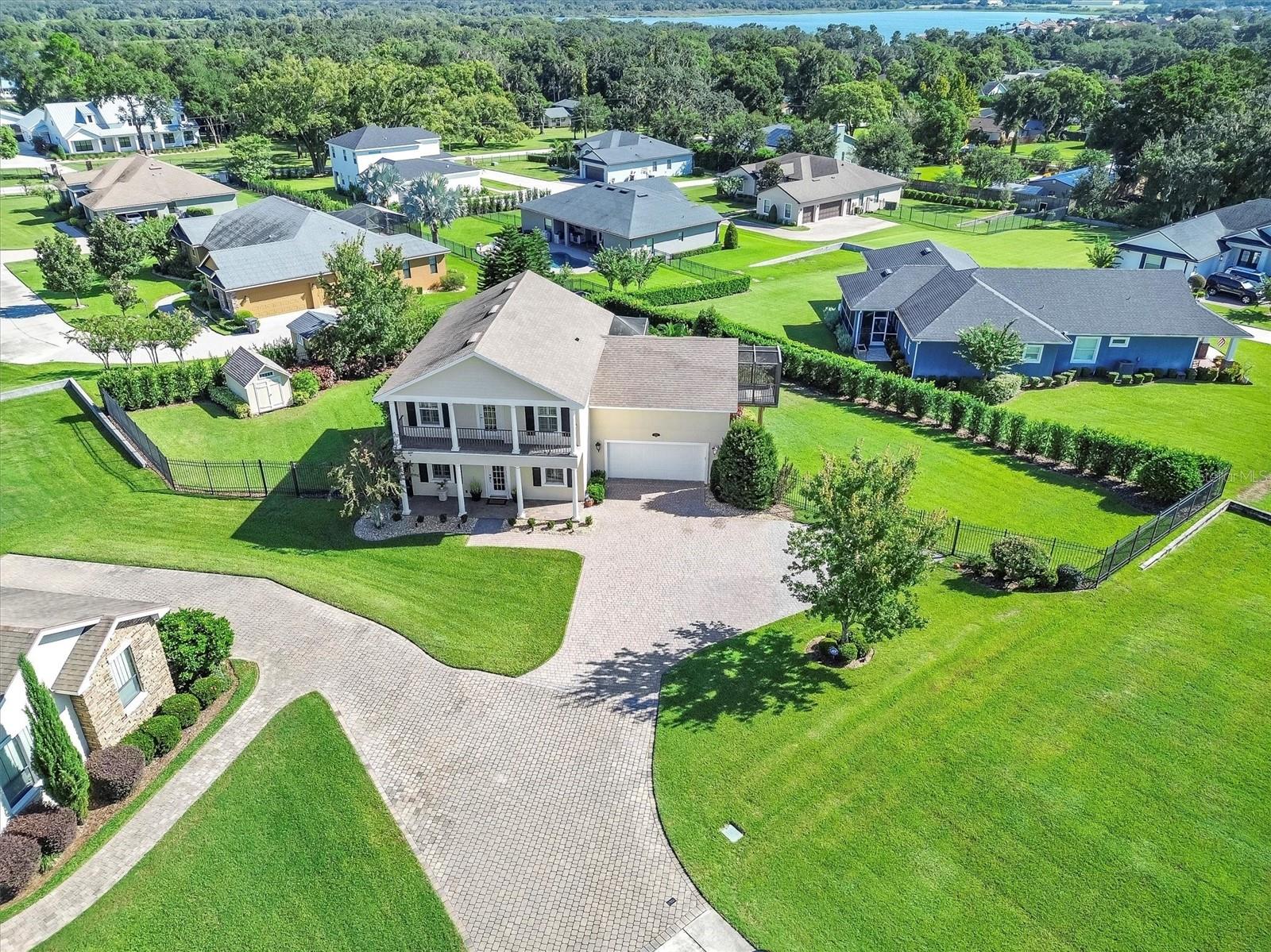 Image 43 of 49 For 2610 Grace Mnr