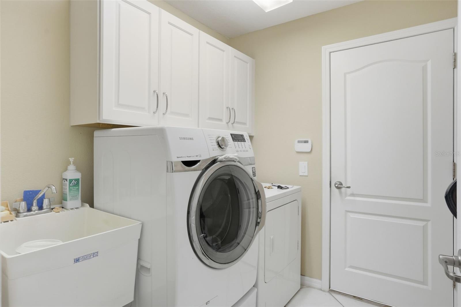 Image 32 of 40 For 4149 Gevalia Drive