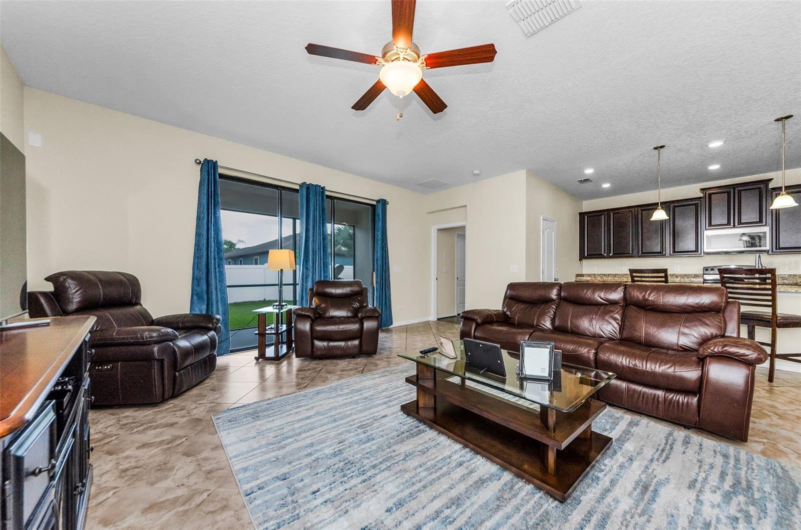 Image 12 of 47 For 1193 Lawnview Terrace