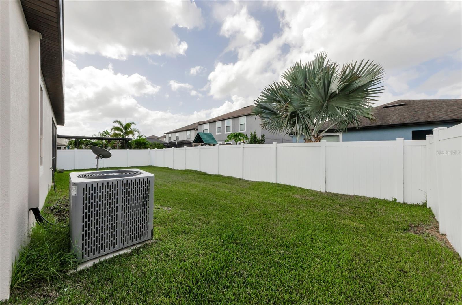 Image 41 of 47 For 1193 Lawnview Terrace
