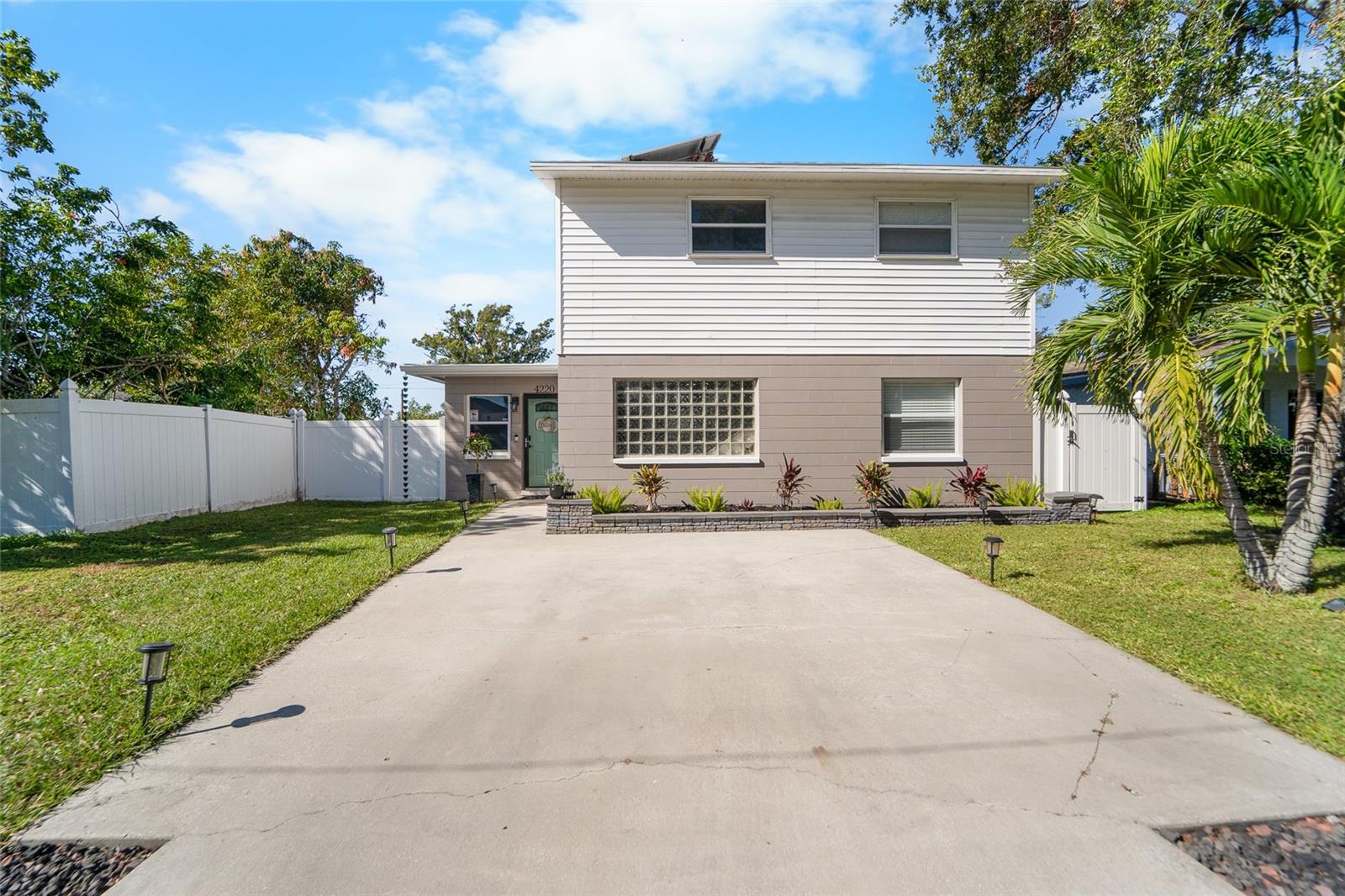 Details for 4220 19 Street N, ST PETERSBURG, FL 33714