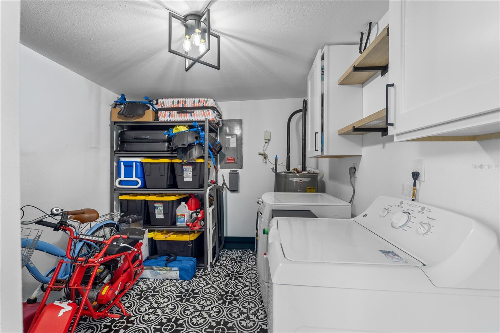 Image 30 of 30 For 4220 19 Street N