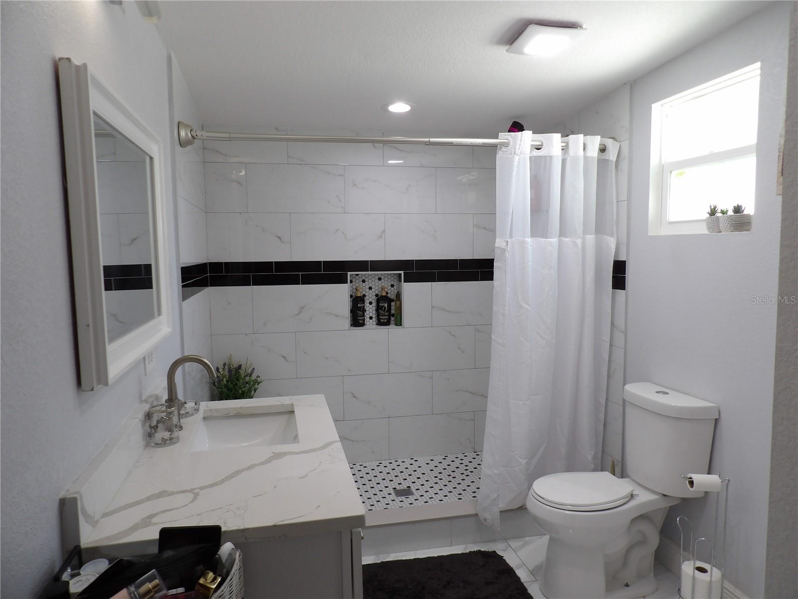 Image 25 of 51 For 8506 Seven Coves Ct