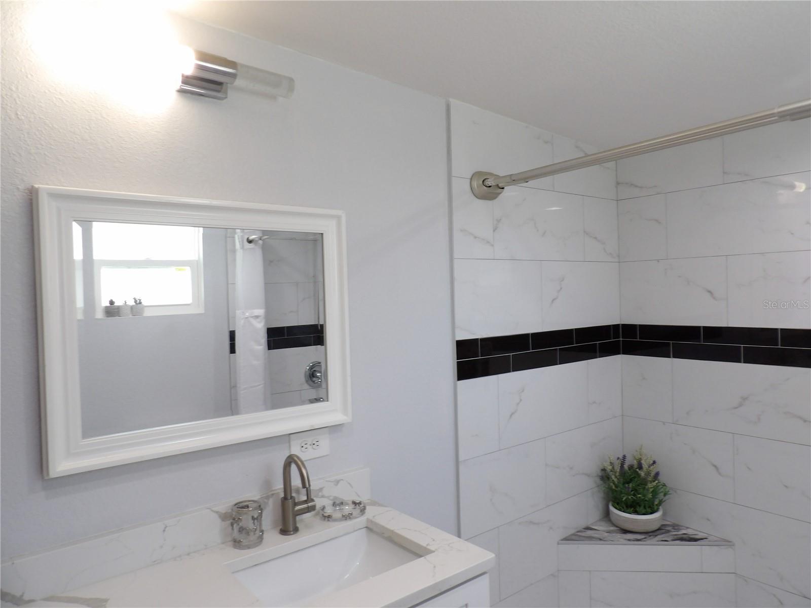 Image 27 of 51 For 8506 Seven Coves Ct