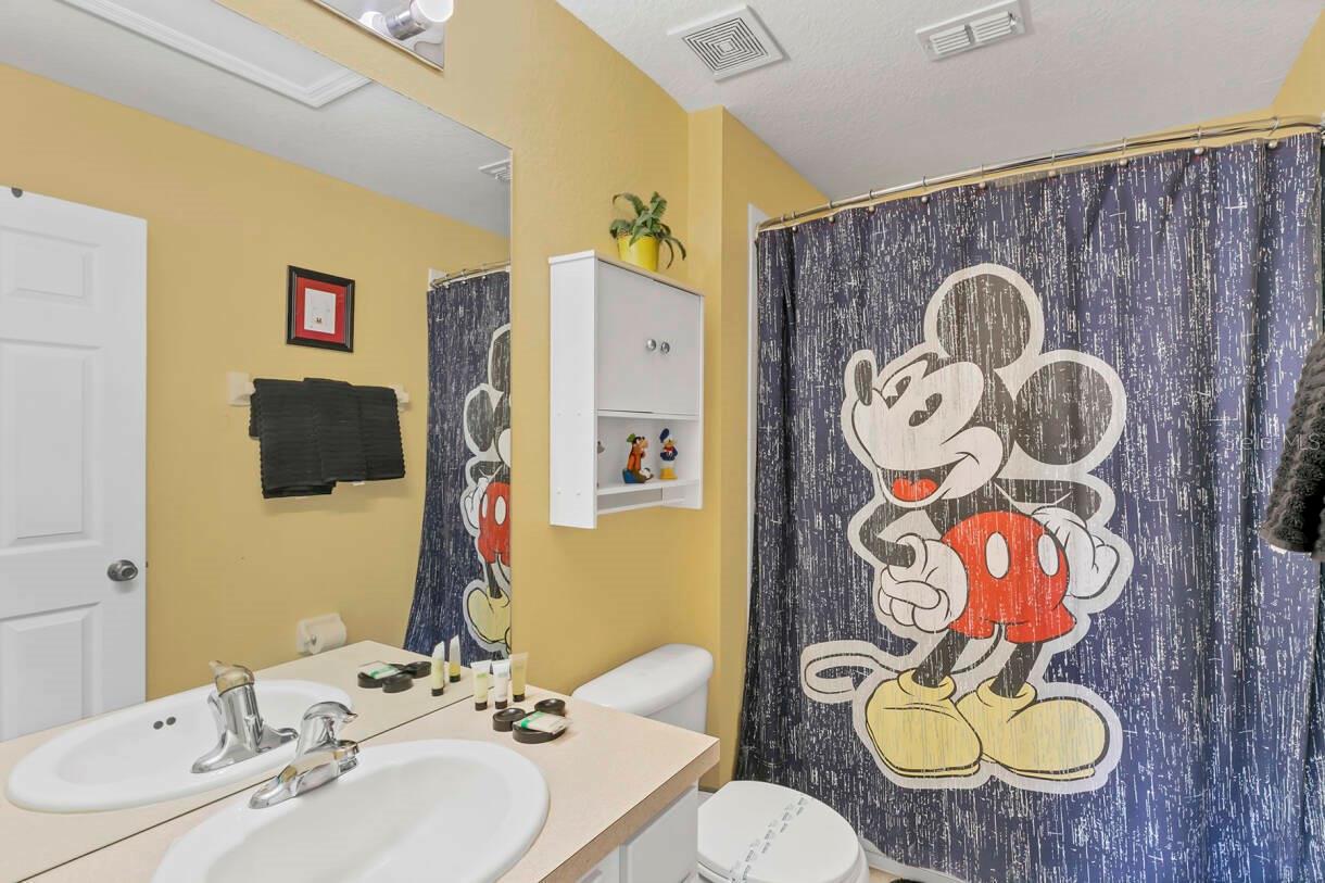 Image 14 of 47 For 2541 Maneshaw Lane