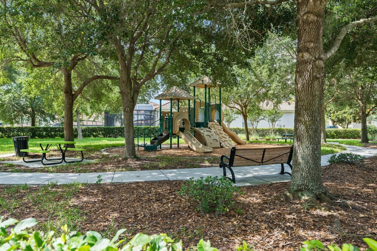 Image 35 of 47 For 2541 Maneshaw Lane