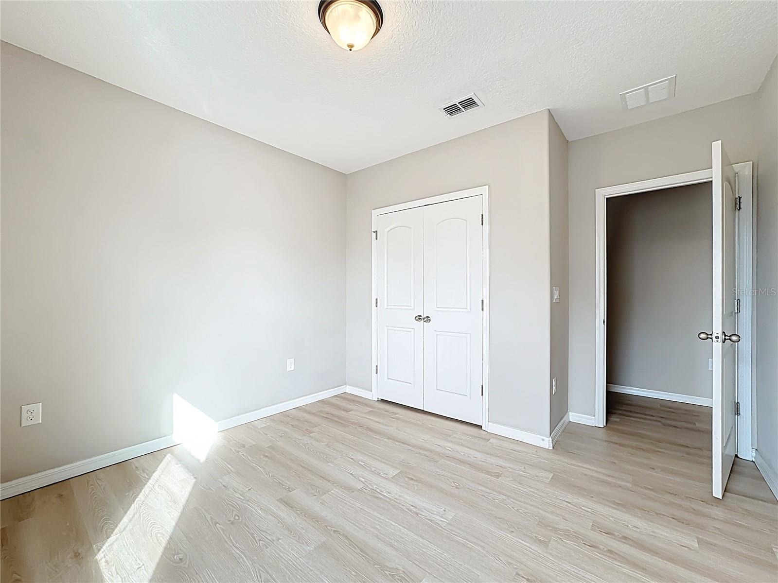 Image 19 of 46 For 4775 Terrasonesta Drive