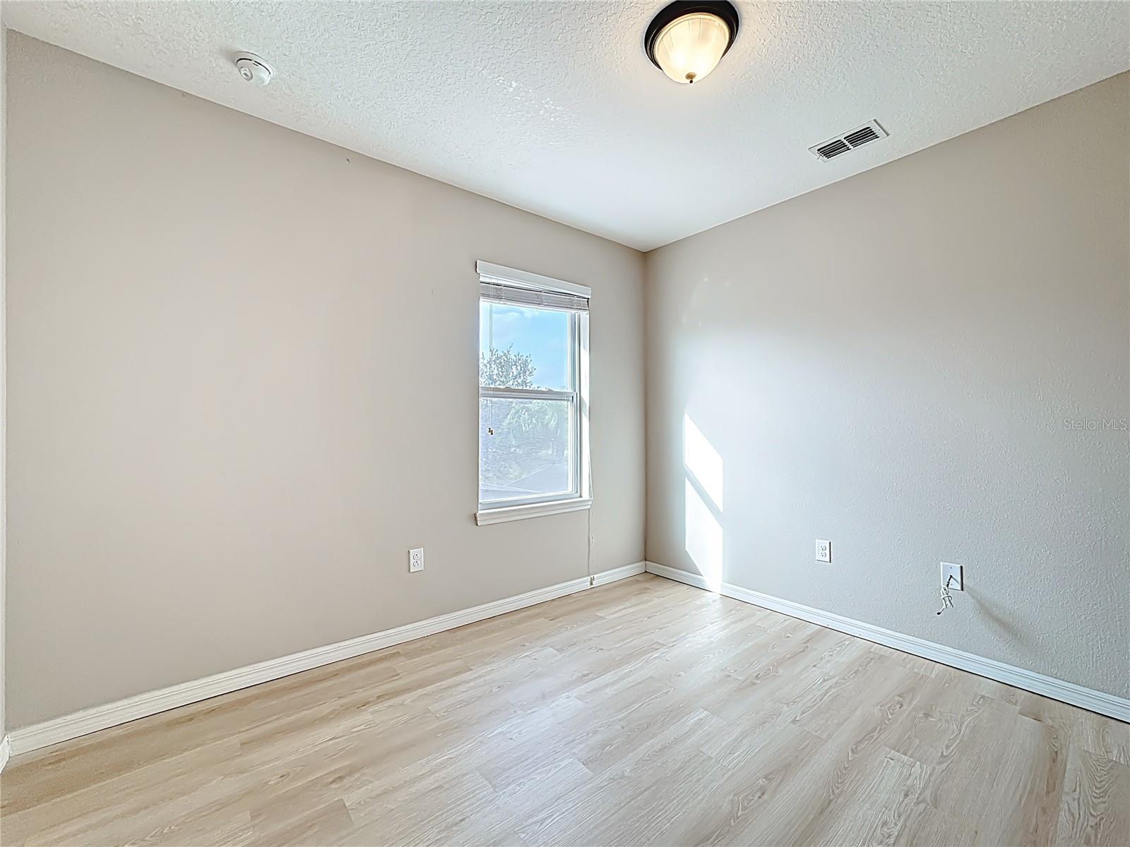 Image 21 of 46 For 4775 Terrasonesta Drive
