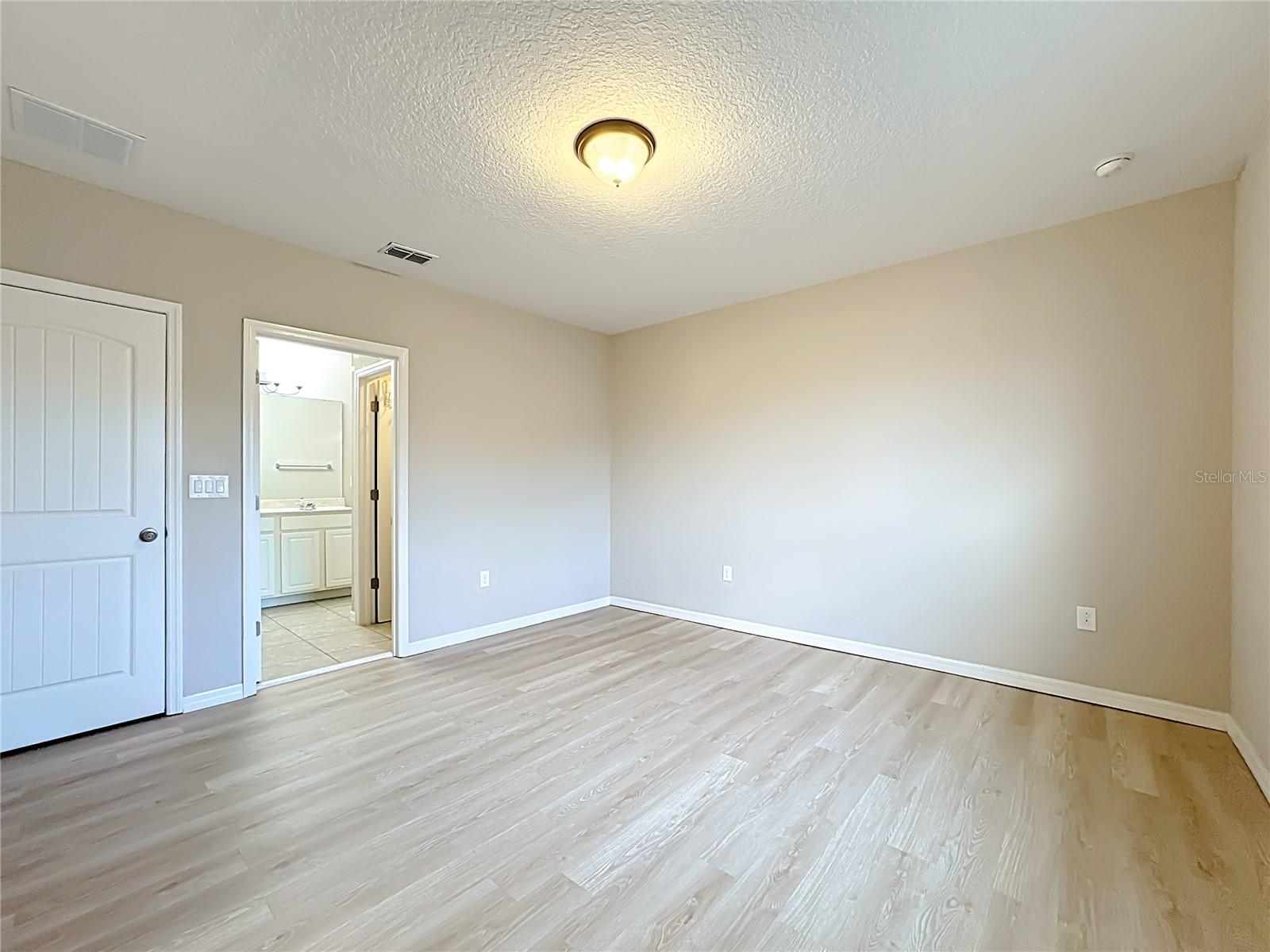 Image 23 of 46 For 4775 Terrasonesta Drive