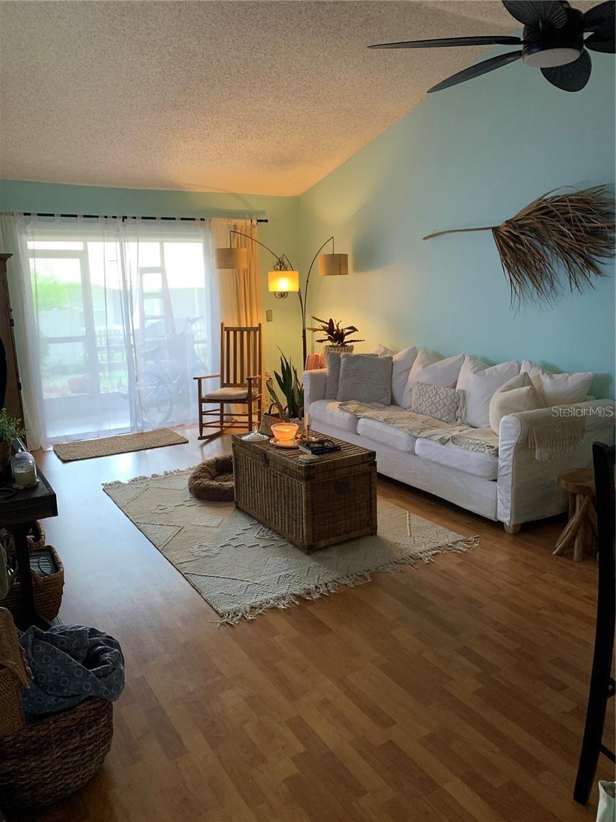 Image 4 of 23 For 300 Plymouth Street