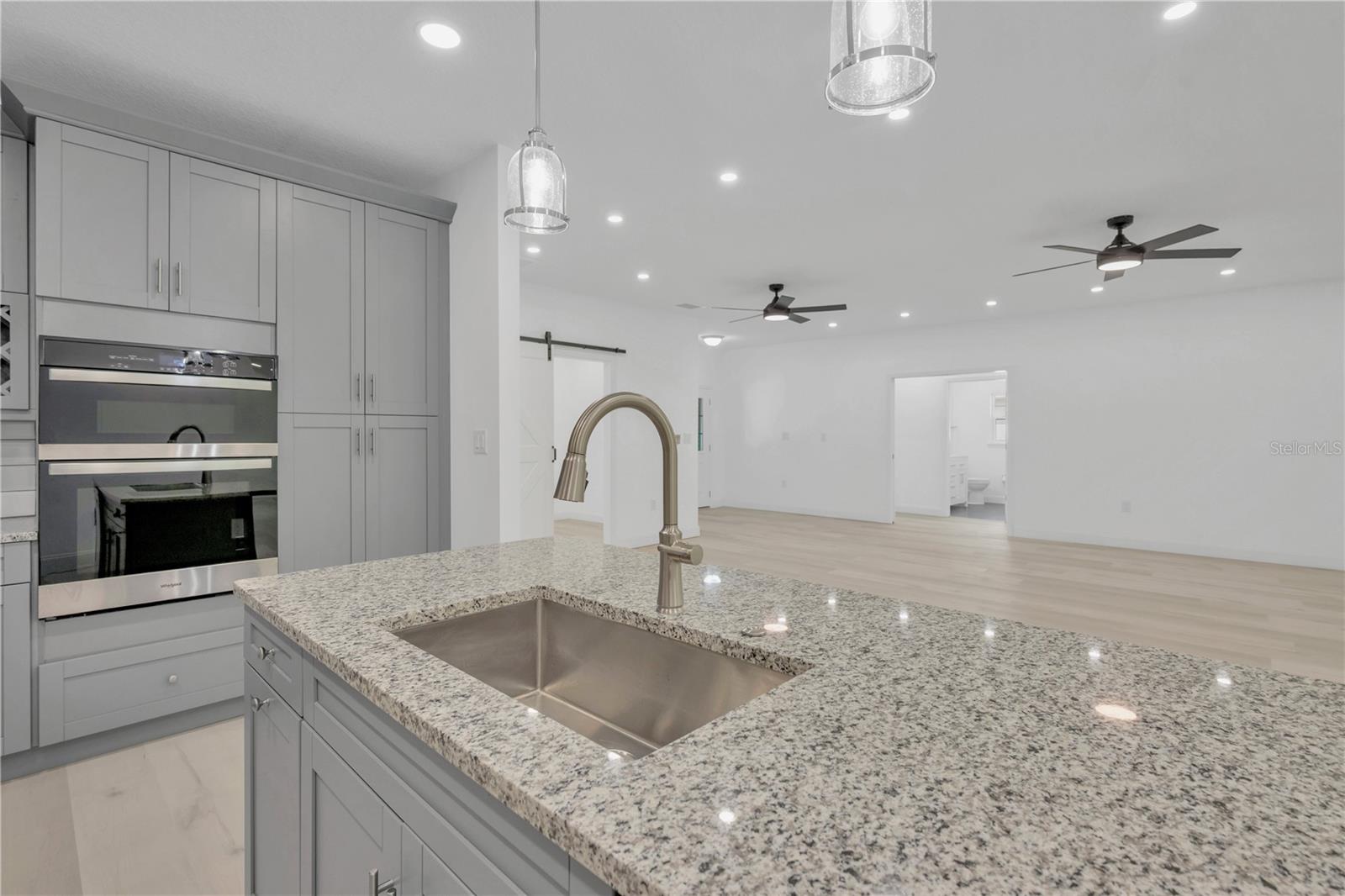 Image 13 of 49 For 12484 Green Oak Lane