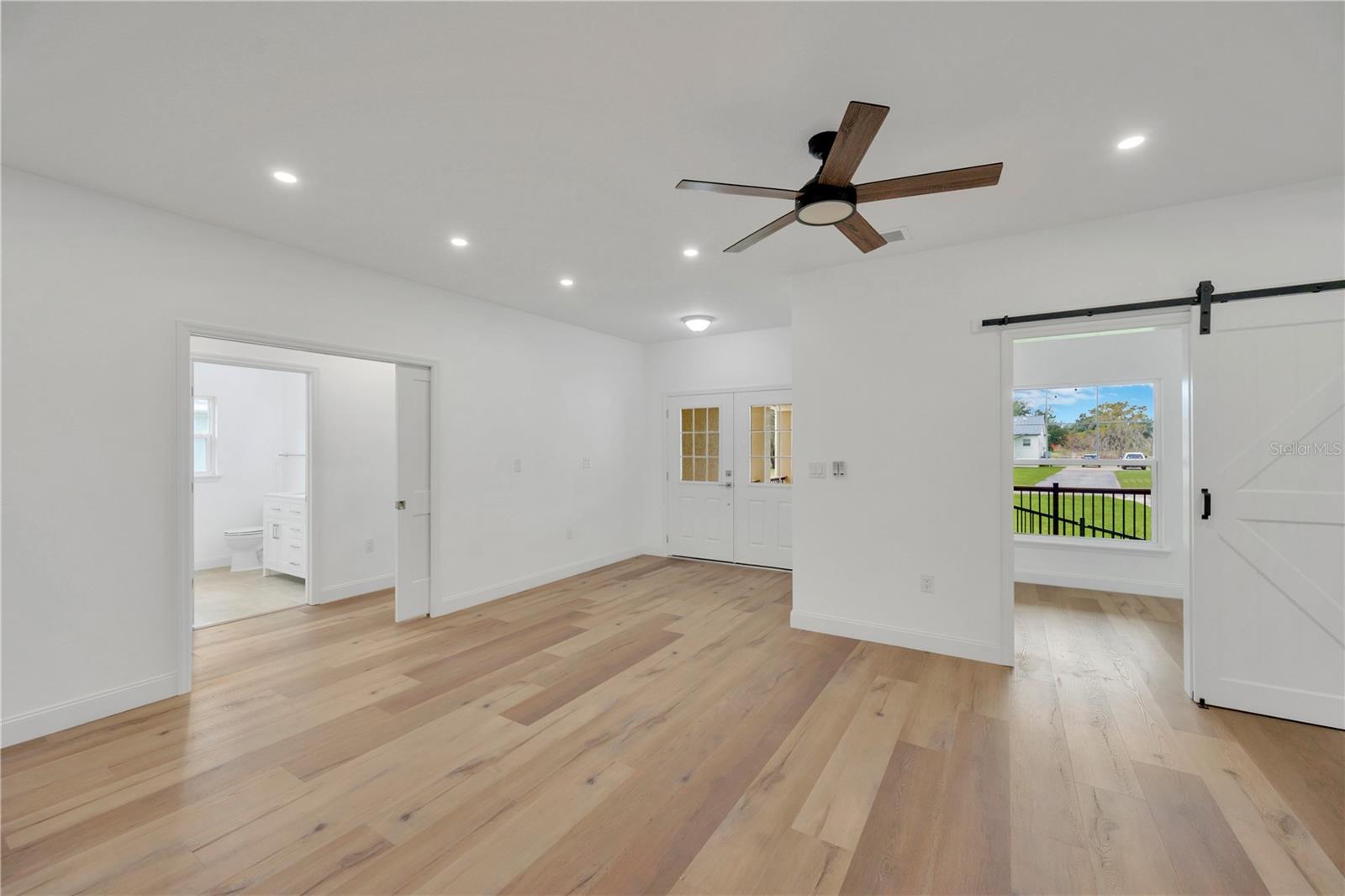 Image 13 of 57 For 12500 Green Oak Lane