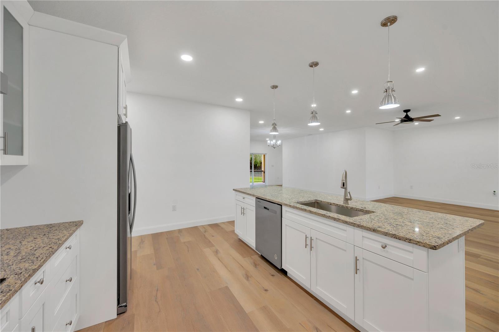 Image 21 of 57 For 12500 Green Oak Lane