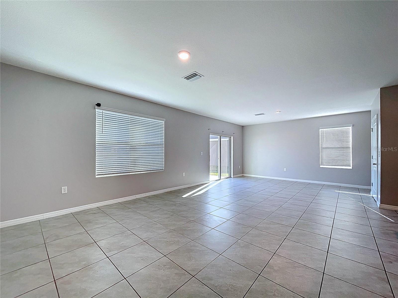 Image 20 of 46 For 10878 Penny Gale Loop